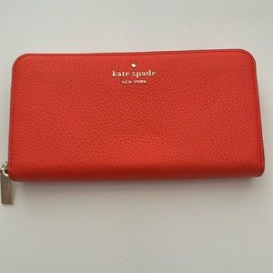 KATE SPADE LARGE ZIP AROUND WALLET